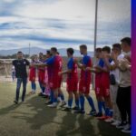 Homenaje a nuestro capitán en el derbi serrano